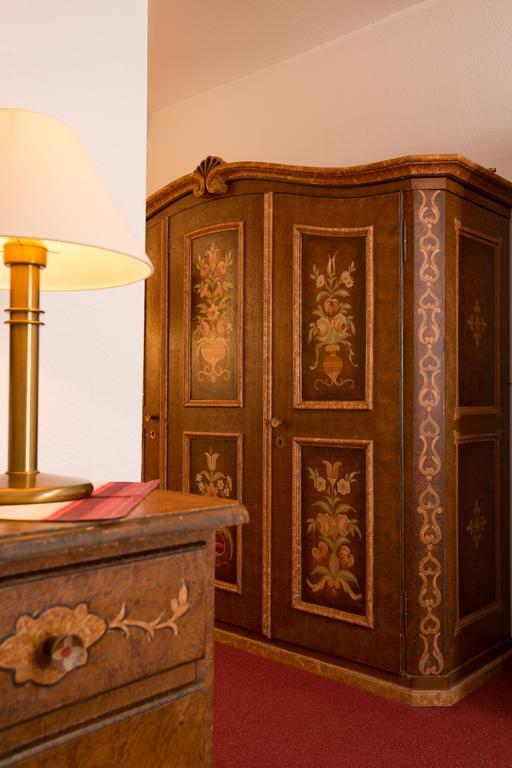 Готель Gasthof Zum Lamm Гарміш-Партенкірхен Екстер'єр фото